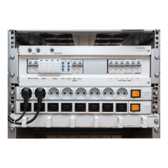 Блок розеток PDU-8xSchuko-С20